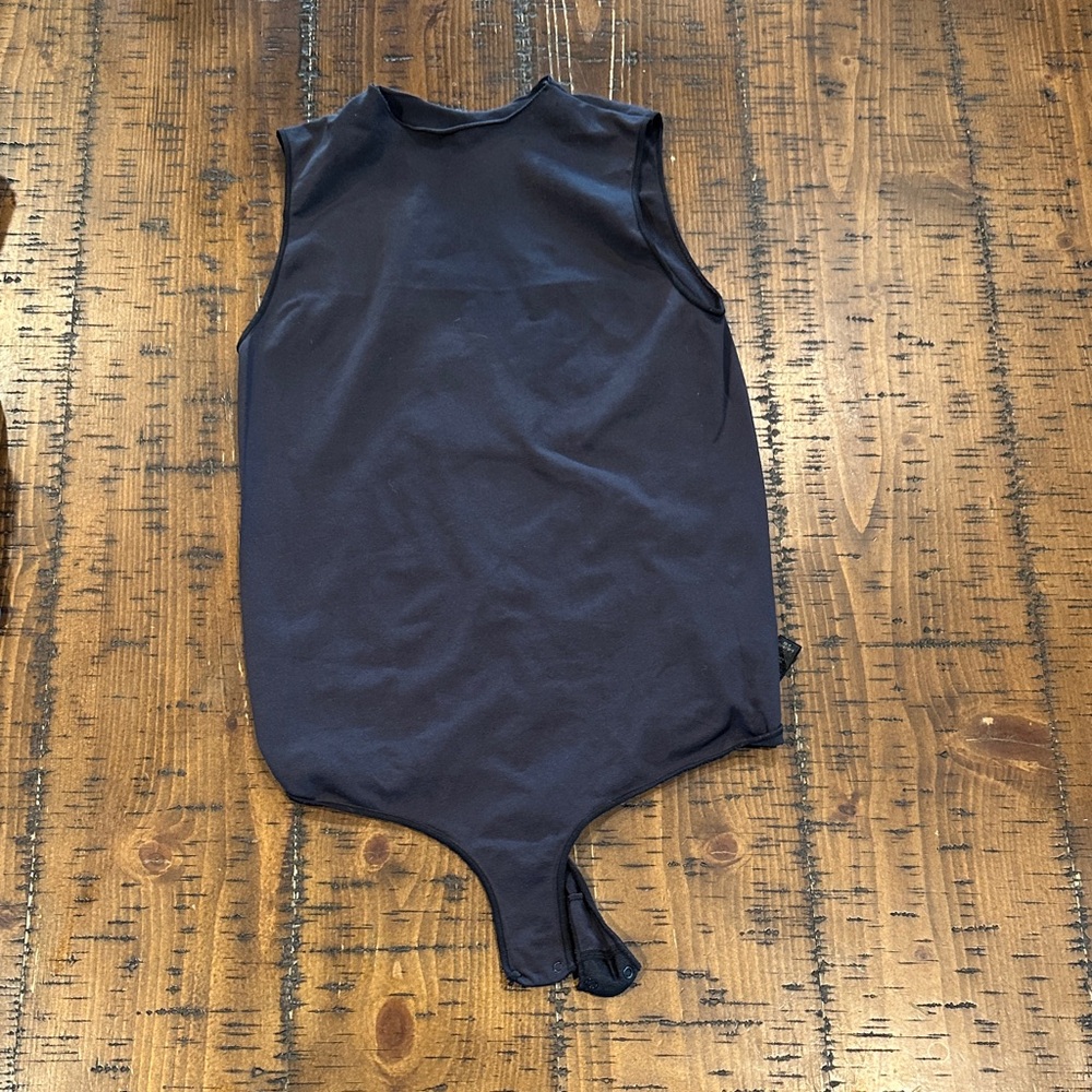 SKIMS Sleeveless Black Bodysuit